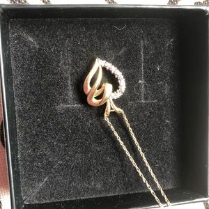 10k gold pendant with chain